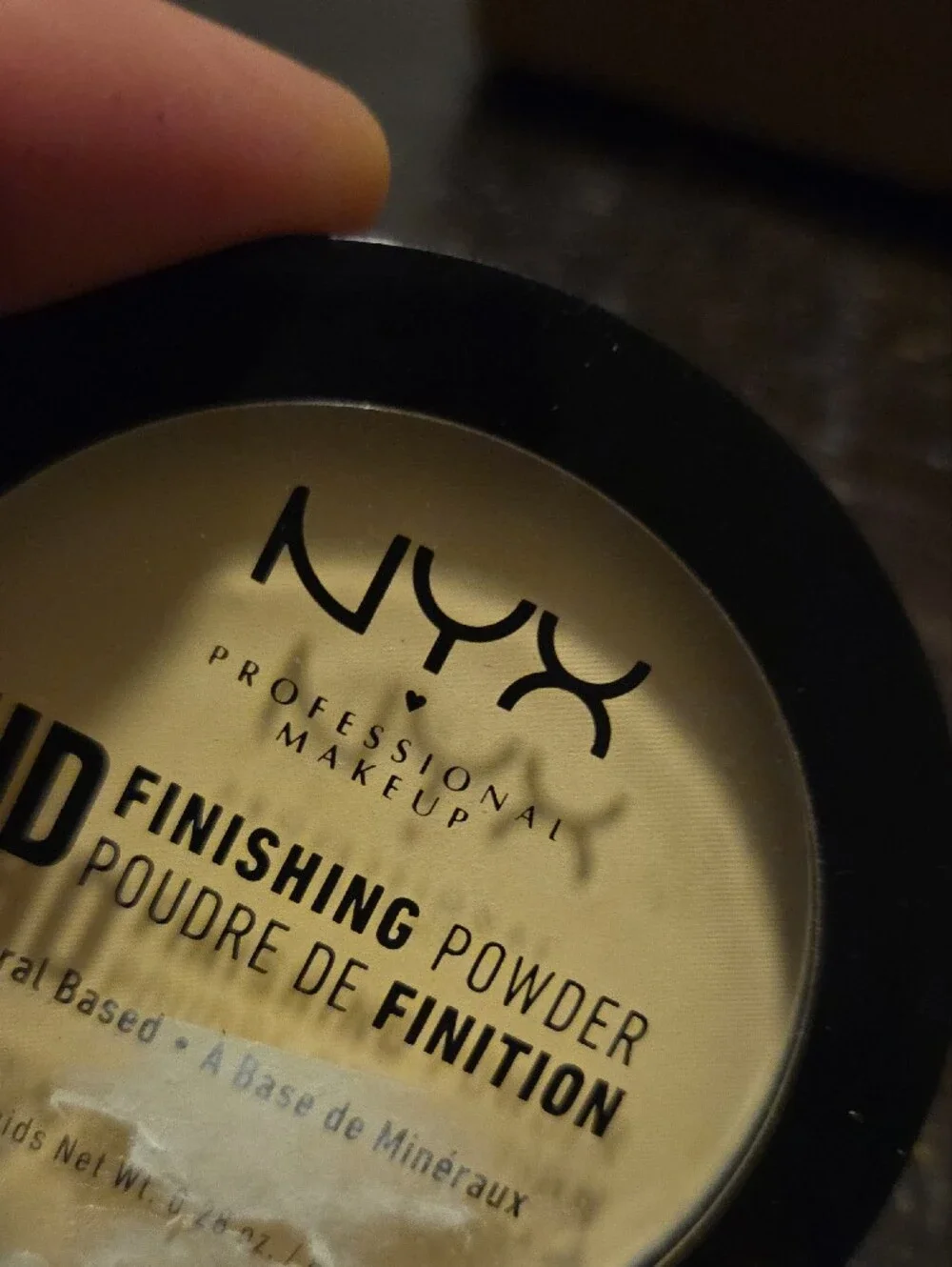 NYX Hd Finishing Powder- Banana New